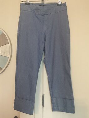 **UP! **Women's  Lightweight Linen Mix Pull on  Cropped Wide-Cuff   Denim .